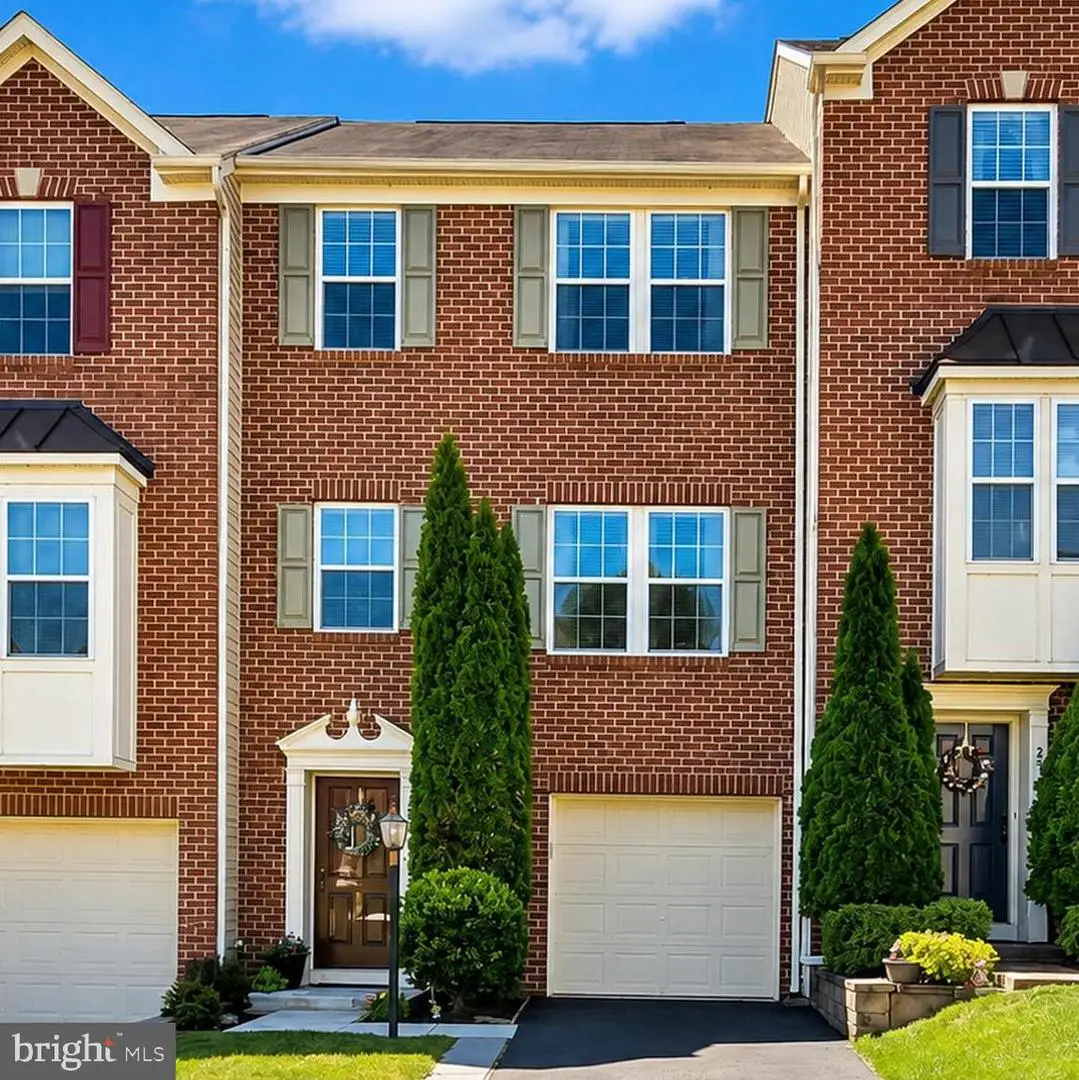 25 Don Quixote Dr, Charles Town, WV 25414 - #1