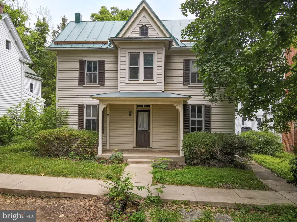 17 Old Prospect Ave, Shepherdstown, WV 25443 - #1