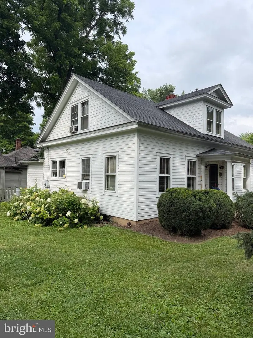 183 Fairmont Ave, Shepherdstown, WV 25443 - #2