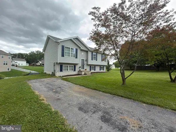 98 Rex Dr, RANSON, WV 25438