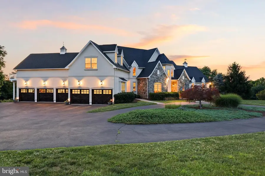 230 Chessie Ln, Harpers Ferry, WV 25425 - #2