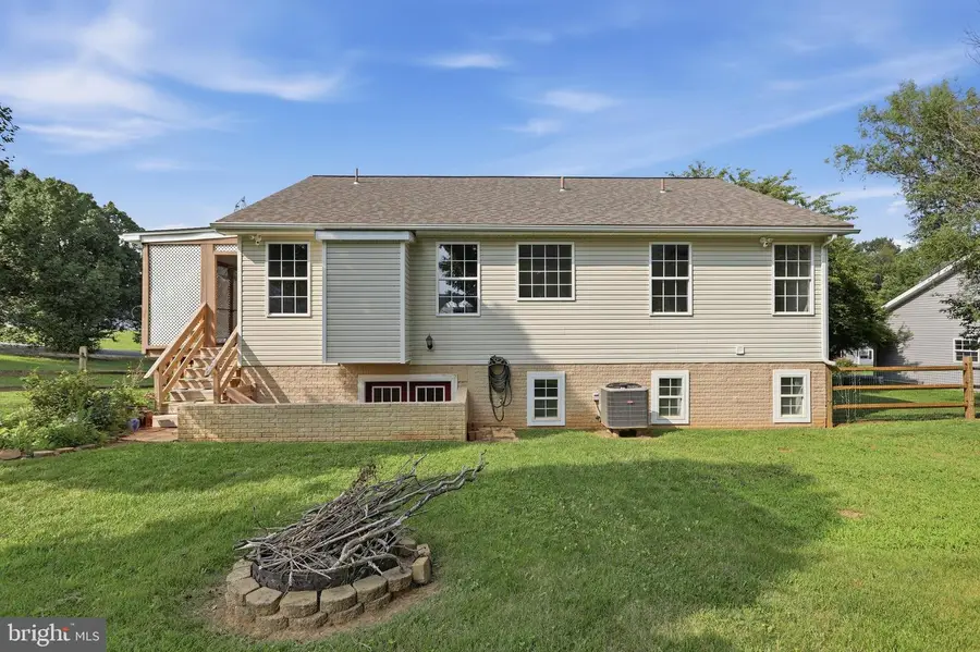 30 Monumental Dr, Charles Town, WV 25414 - #3