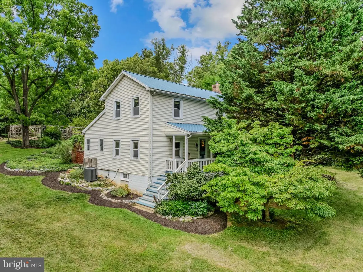 2 Timber Ln, Harpers Ferry, WV 25425 - #1