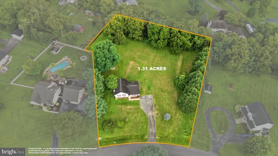 309 Nansfield Dr, Harpers Ferry, WV 25425 - #2