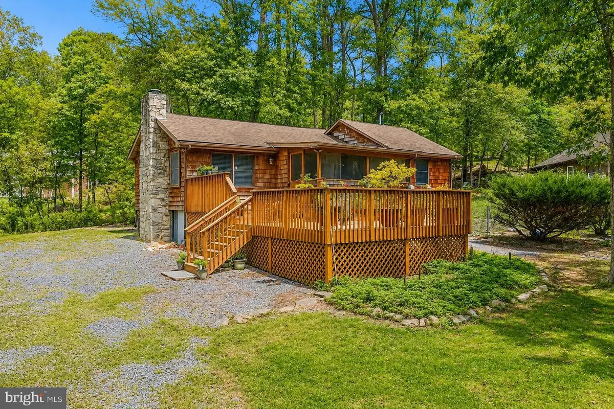 366 Huckleberry Ln, Harpers Ferry, WV 25425 - #1