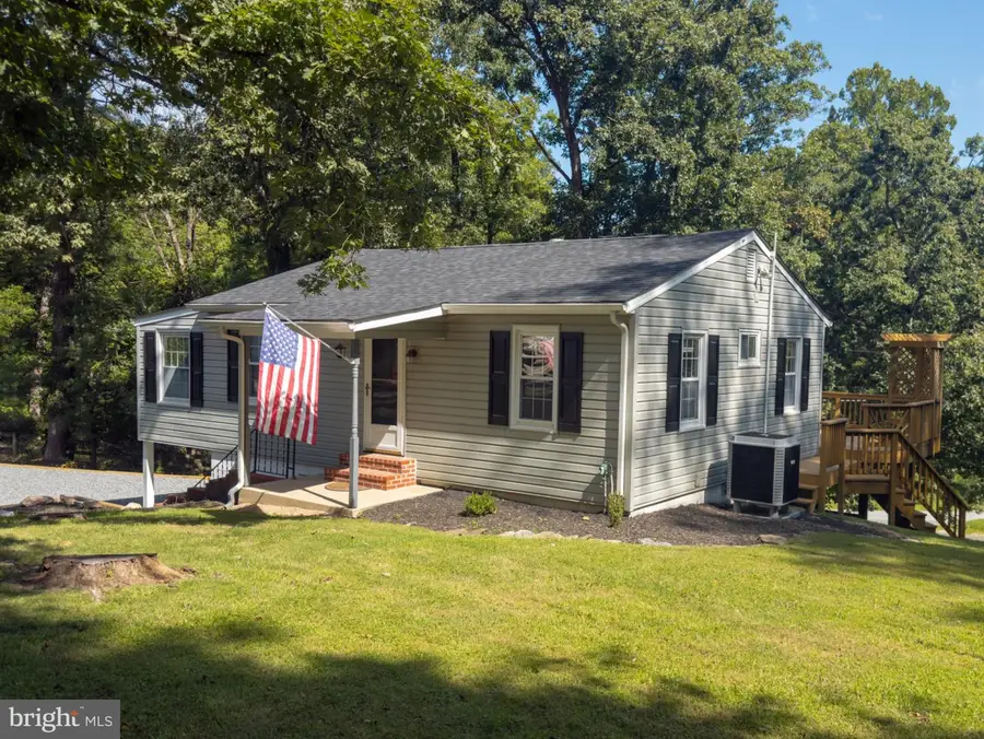 98 Greenwood Rd, Harpers Ferry, WV 25425 - #3