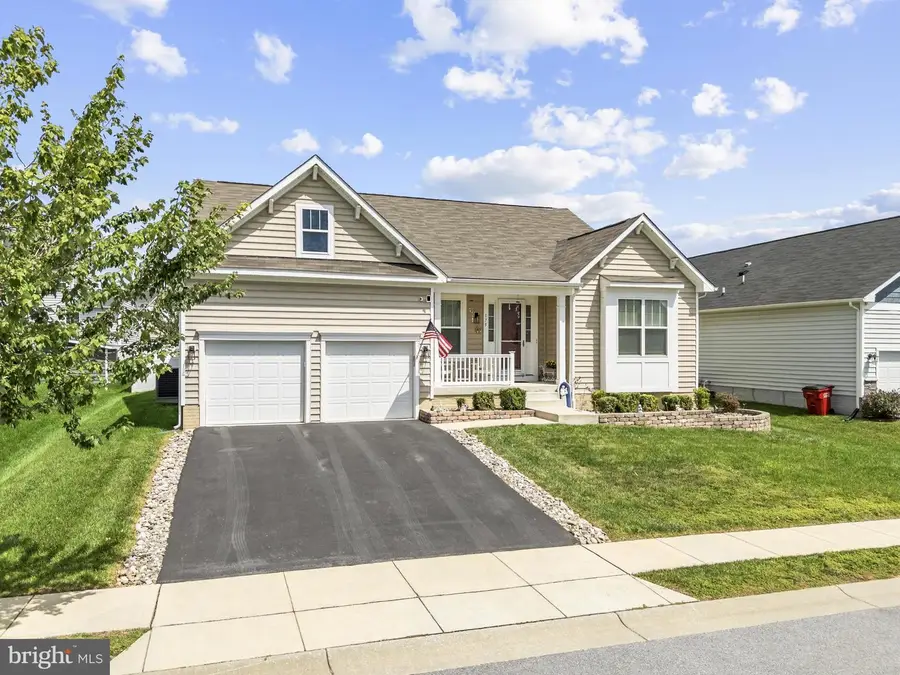 175 Shallow Creek Dr, Ranson, WV 25438 - #2