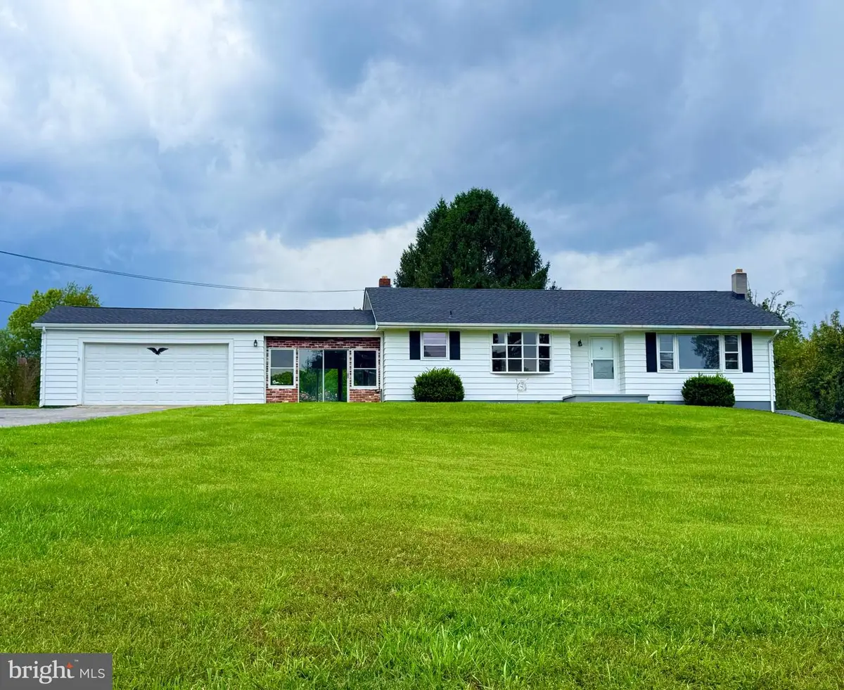 6463 Kabletown Rd, Charles Town, WV 25414 - #1