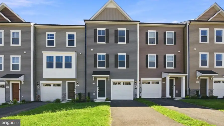 111 Bolingbroke Way, Charles Town, WV 25414 - #2