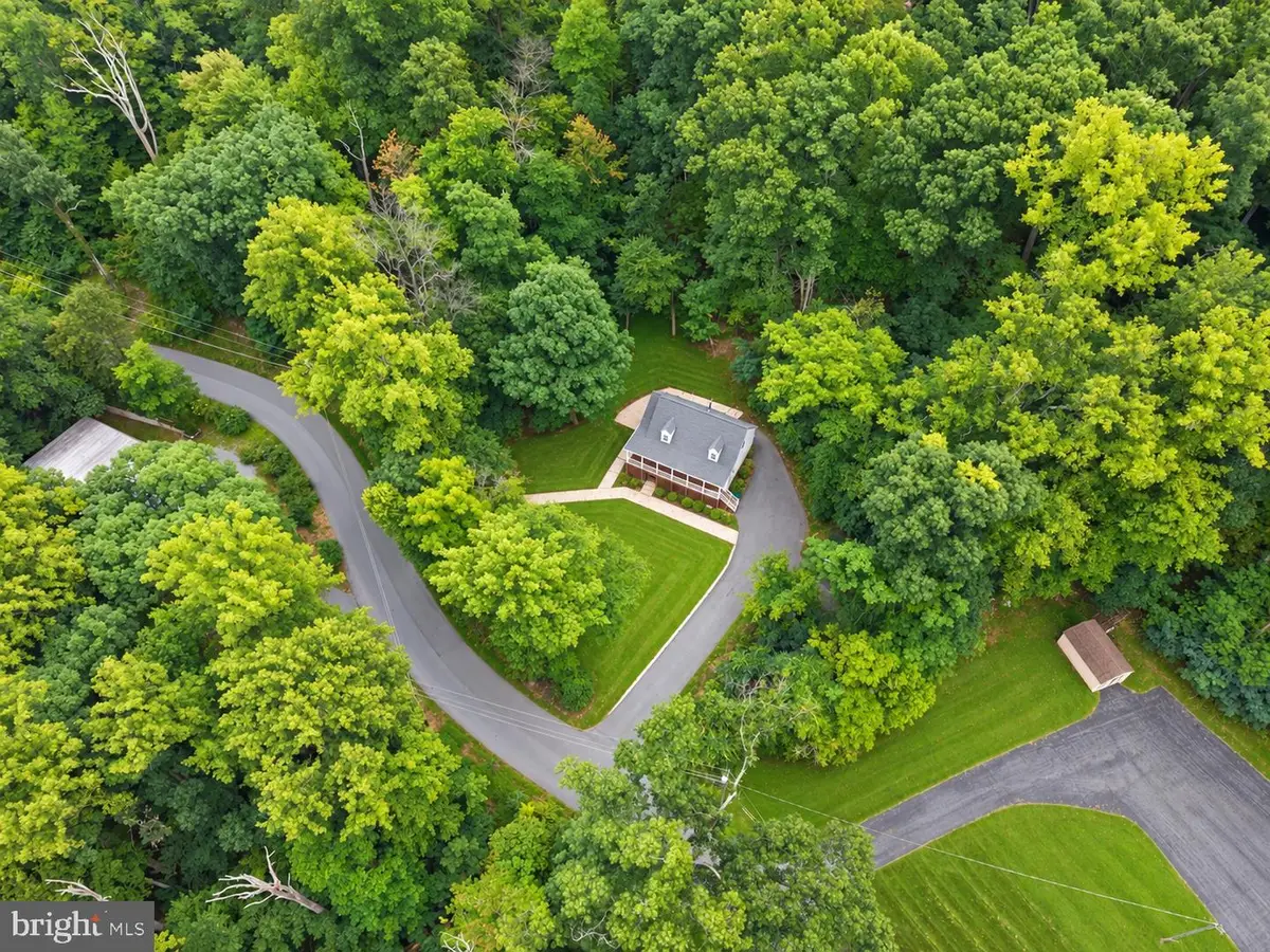 955 Shenandoah River, Harpers Ferry, WV 25425 - #1