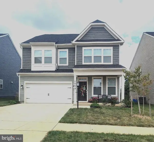 1289 Red Clover Ln, RANSON, WV 25438