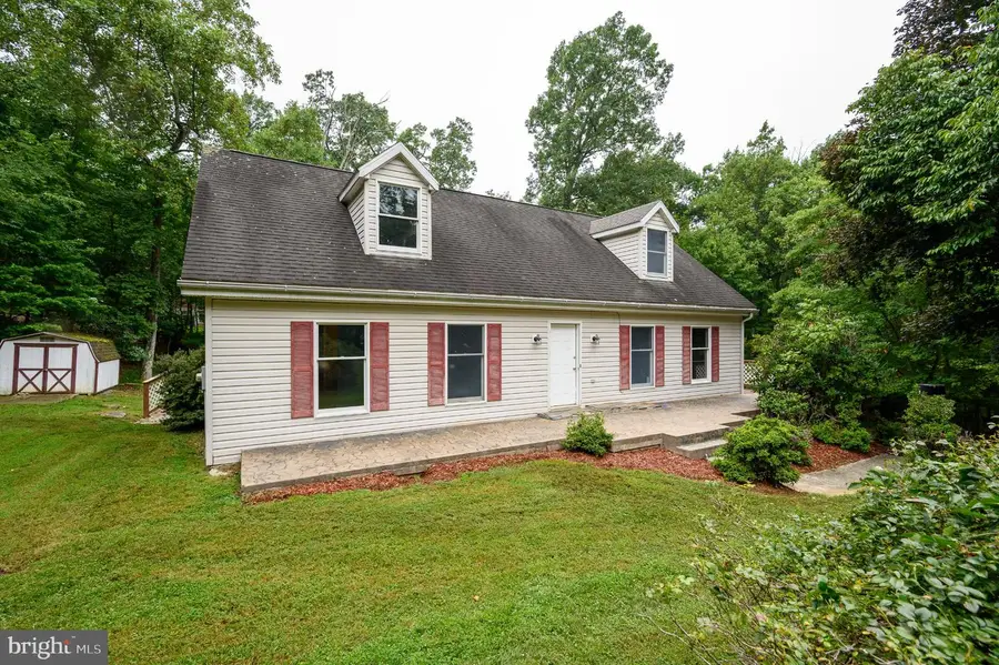 298 Ashland Woods Dr, Harpers Ferry, WV 25425 - #2
