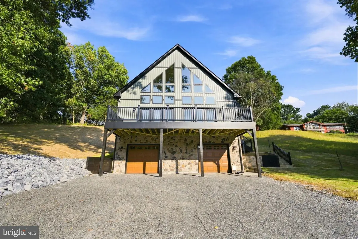 270 Country Rd, Harpers Ferry, WV 25425 - #1