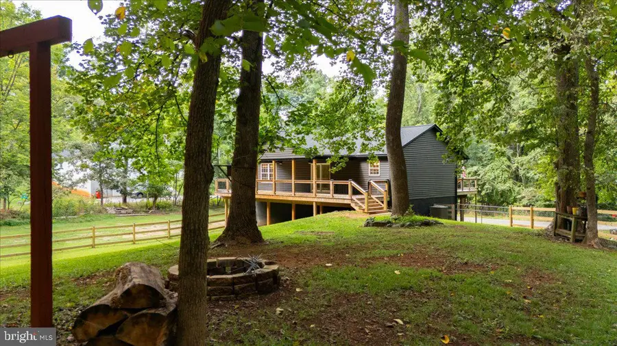 360 Foothill Ln, Harpers Ferry, WV 25425 - #3