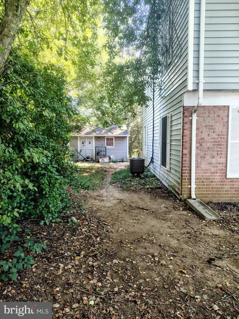 33 Standish Ct, Charles Town, WV 25414 - #2