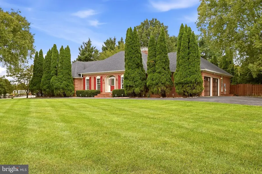 323 Eastland Dr, Charles Town, WV 25414 - #3