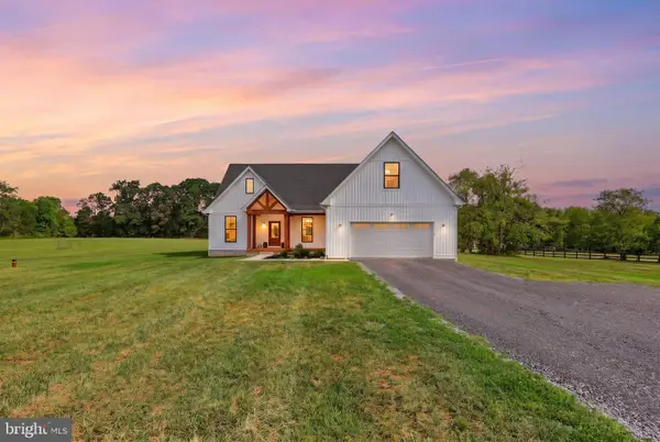 45 Trophy Ct, KEARNEYSVILLE, WV 25430