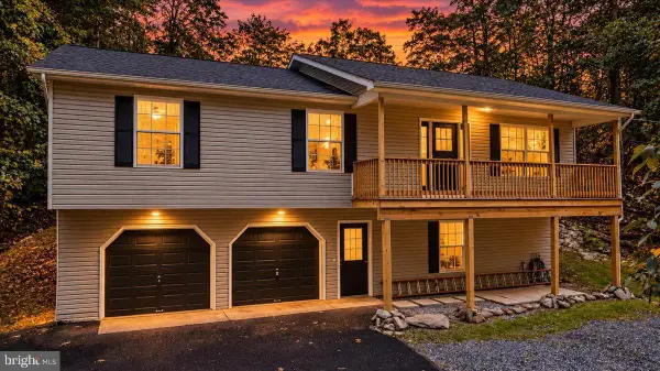 402 Wrens View Ln, HARPERS FERRY, WV 25425