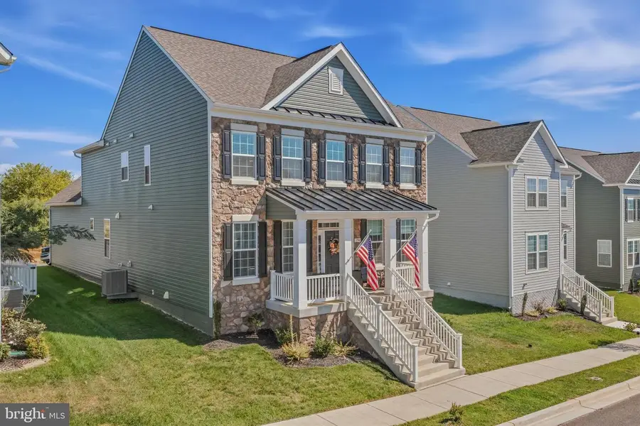 194 Holly Springs Ct, Charles Town, WV 25414 - #2