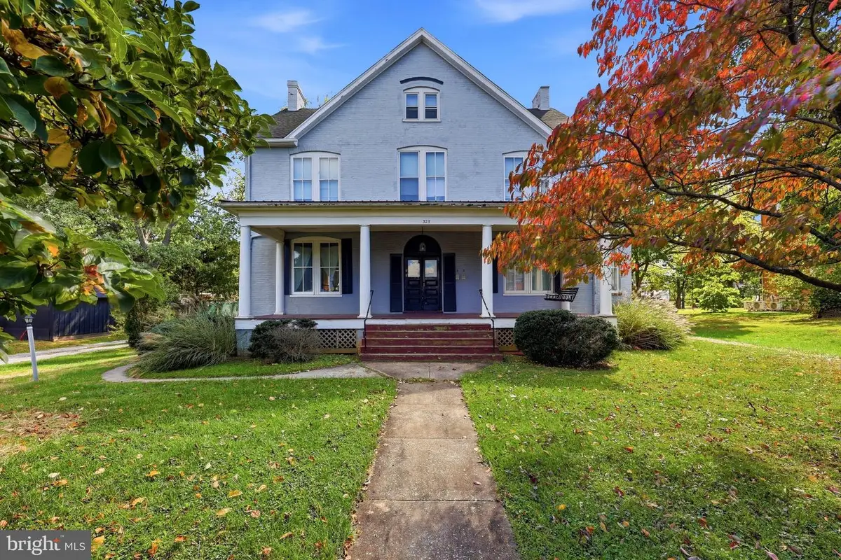 525 E Washington St, Charles Town, WV 25414 - #1