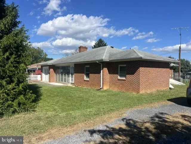 372 Euclid Ave, Charles Town, WV 25414 - #1