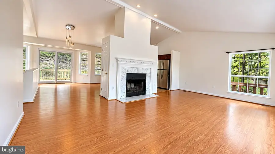 470 Moonridge Ln, Harpers Ferry, WV 25425 - #3