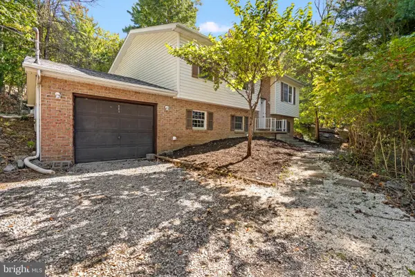 241 Thrush Ln, HARPERS FERRY, WV 25425