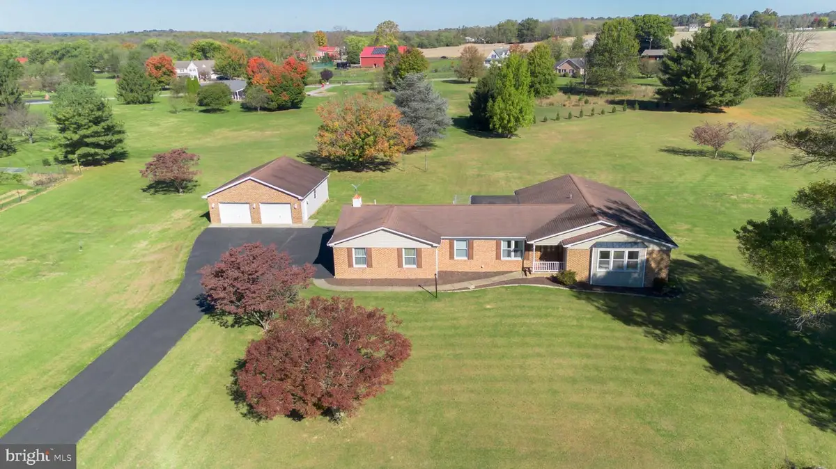 393 Lone Oak Rd, Ranson, WV 25438 - #1