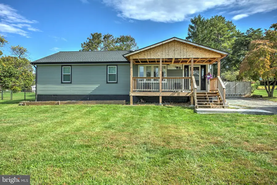 1309 Tuscawilla Dr, Charles Town, WV 25414 - #2
