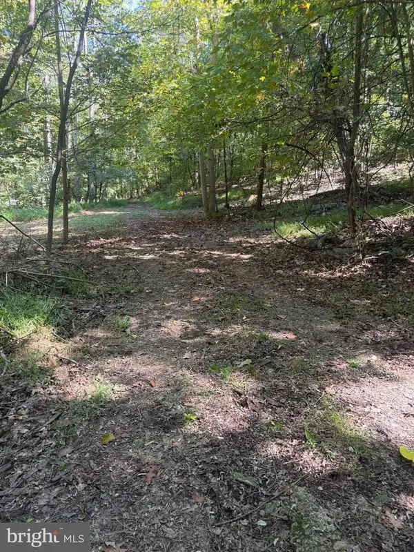 57 Ruffed Grouse Trl, HARPERS FERRY, WV 25425