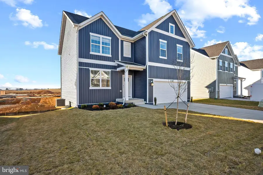 543 Buckeye Dr, Shenandoah Junction, WV 25442 - #2
