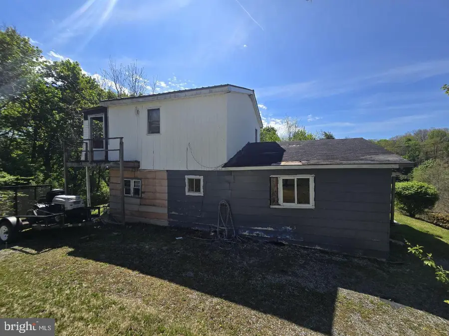 440 Bird Ln, Bluefield, WV 24701 - #2