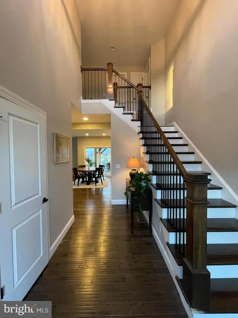 708 Slaton Ln, Morgantown, WV 26508 - #2