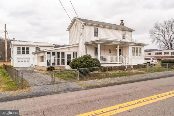 4019 Patterson Creek Village Pike, RIDGELEY, WV 26753