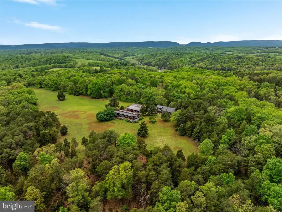 563 Valley Forge Lane, Burlington, WV 26710 - Image #2