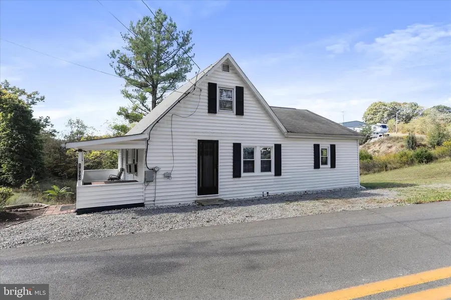 1906 Old Furnace Rd, Ridgeley, WV 26753 - Image #2