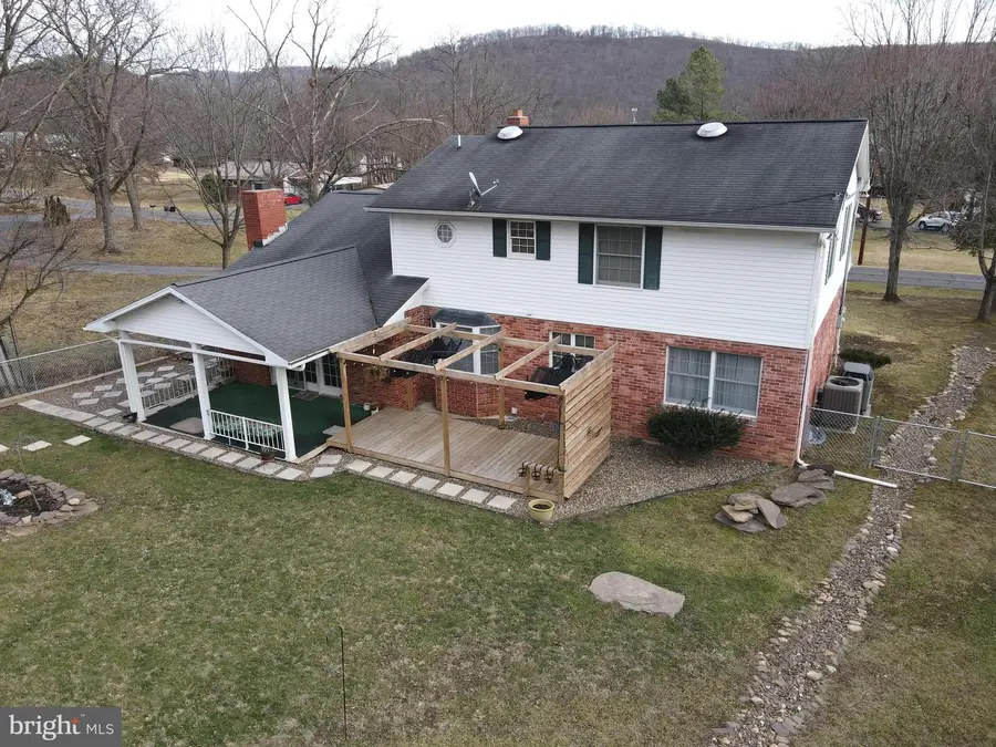 81 Lester St, Keyser, WV 26726 - Image #2