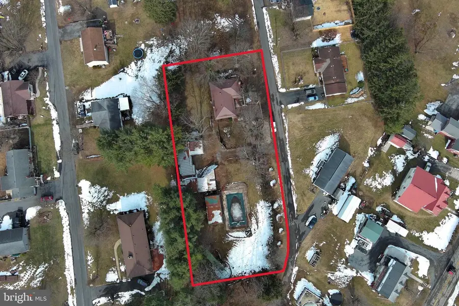 111 S Georgia St, Ridgeley, WV 26753 - #2