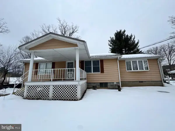 670 Scenic Ln, RIDGELEY, WV 26753