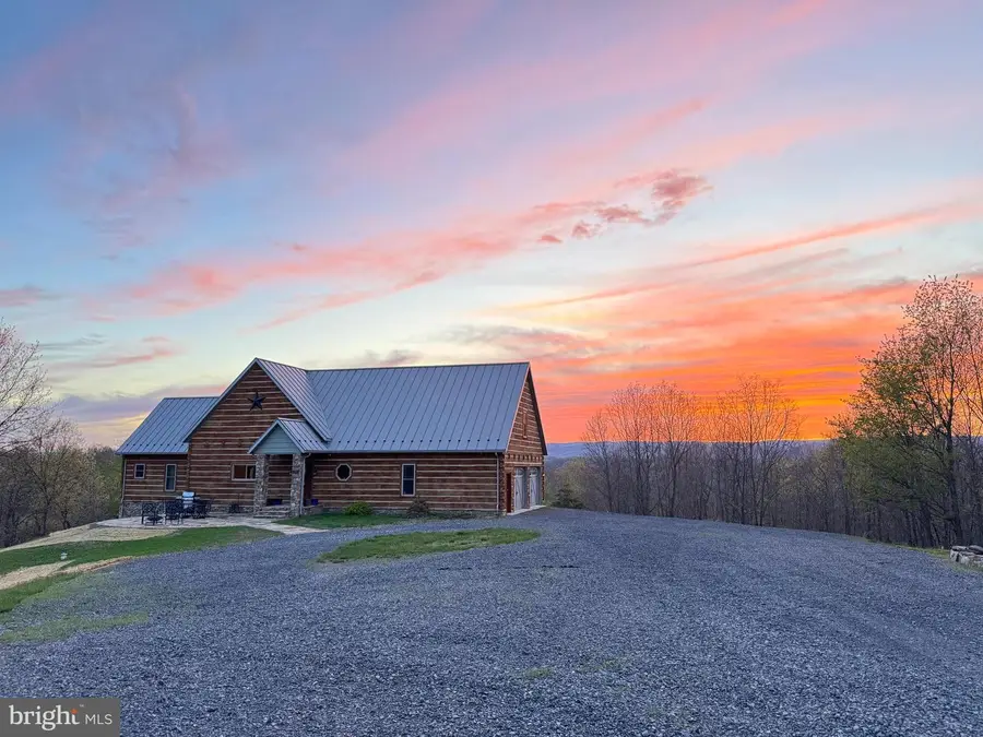 879 Olde Oak View Dr, Springfield, WV 26763 - #2