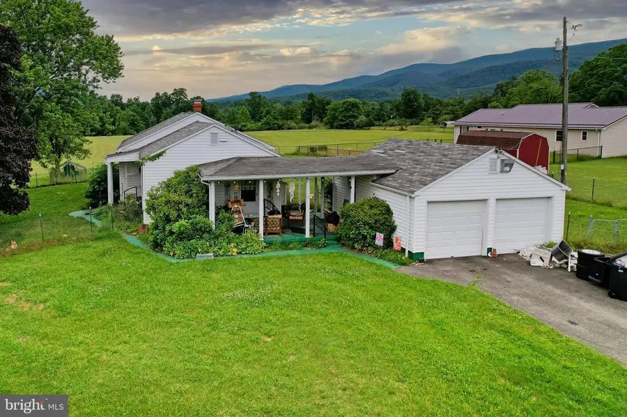 225 S Valley View Ln, Keyser, WV 26726 - #2
