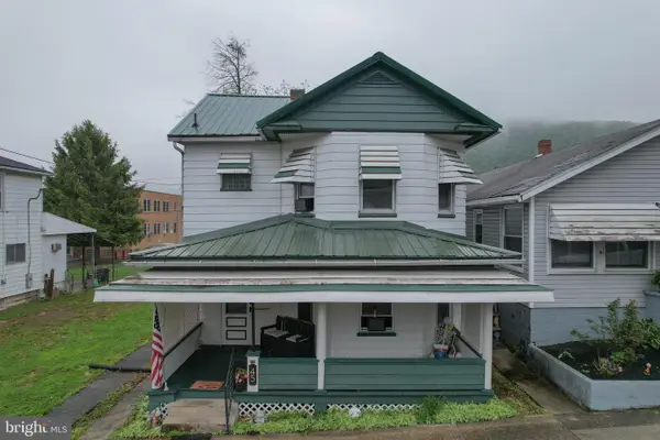 45 Orchard St, KEYSER, WV 26726
