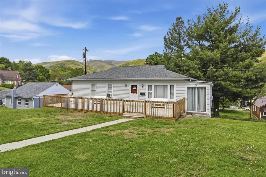 182 C St, Keyser, WV 26726 - #3