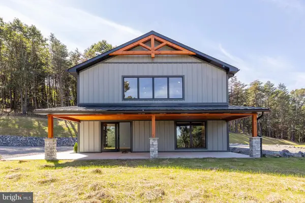 102 Bluffs Ridge Road, FORT ASHBY, WV 26719