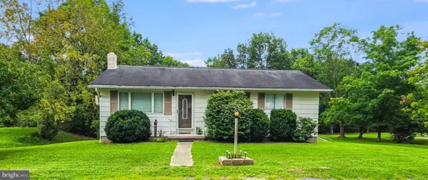 110 Hazelton Dr, KEYSER, WV 26726