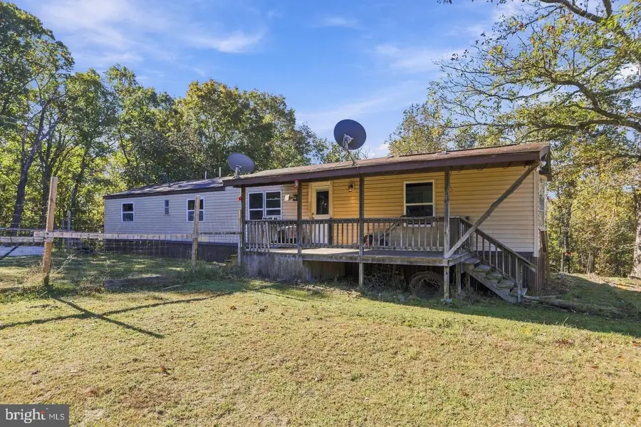 698 Horseshoe Rd, Keyser, WV 26726 - #2