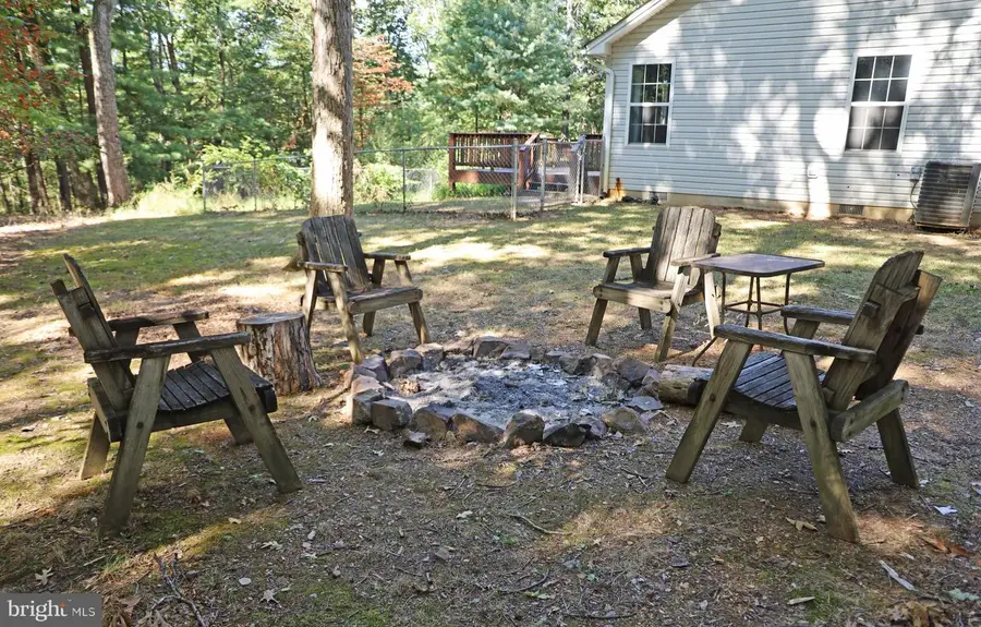 400 Spring Valley Dr, Berkeley Springs, WV 25411 - Image #3