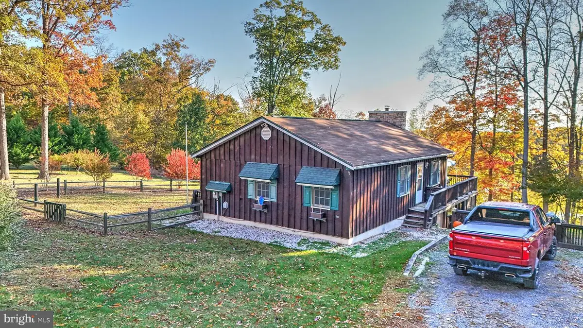 119 Palm Ln, Hedgesville, WV 25427 - Image #1