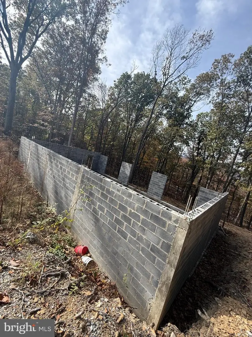 4272 Timber Ridge Road, Berkeley Springs, WV 25411 - Image #2