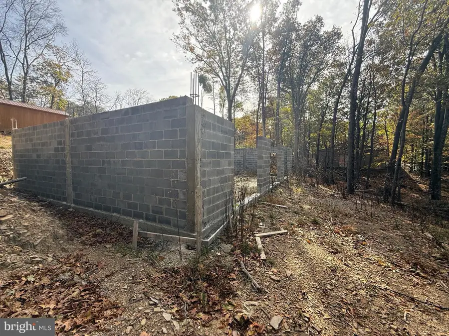 4272 Timber Ridge Road, Berkeley Springs, WV 25411 - Image #3